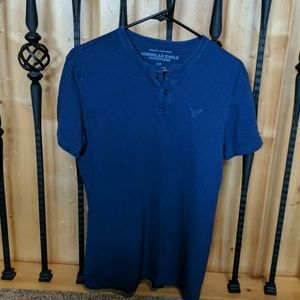 AE Navy blue two button t-shirt